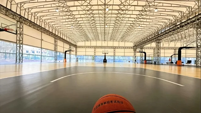 篮球