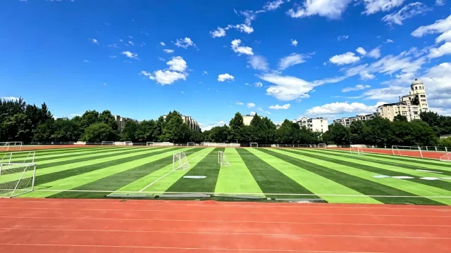 足球